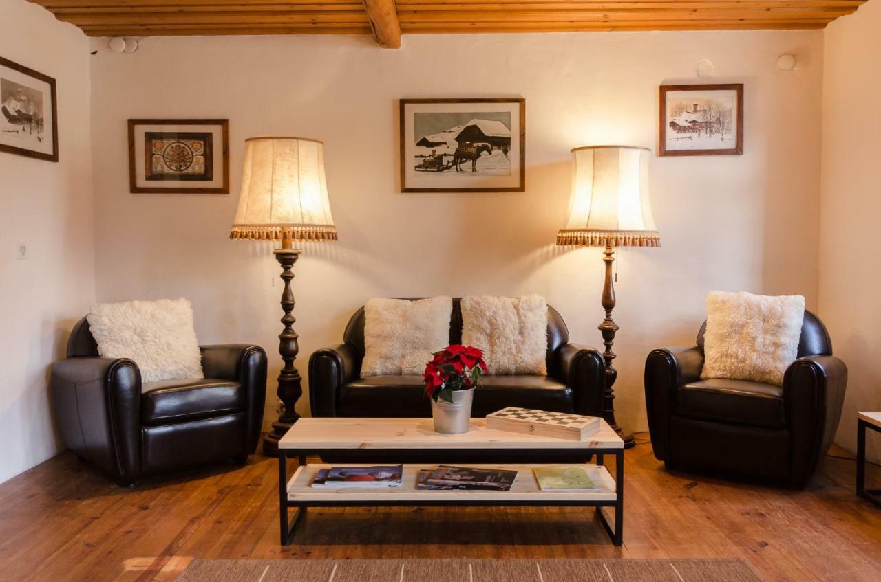 Family B&B Le Vieux Chalet Chateau-d'Oex Ngoại thất bức ảnh